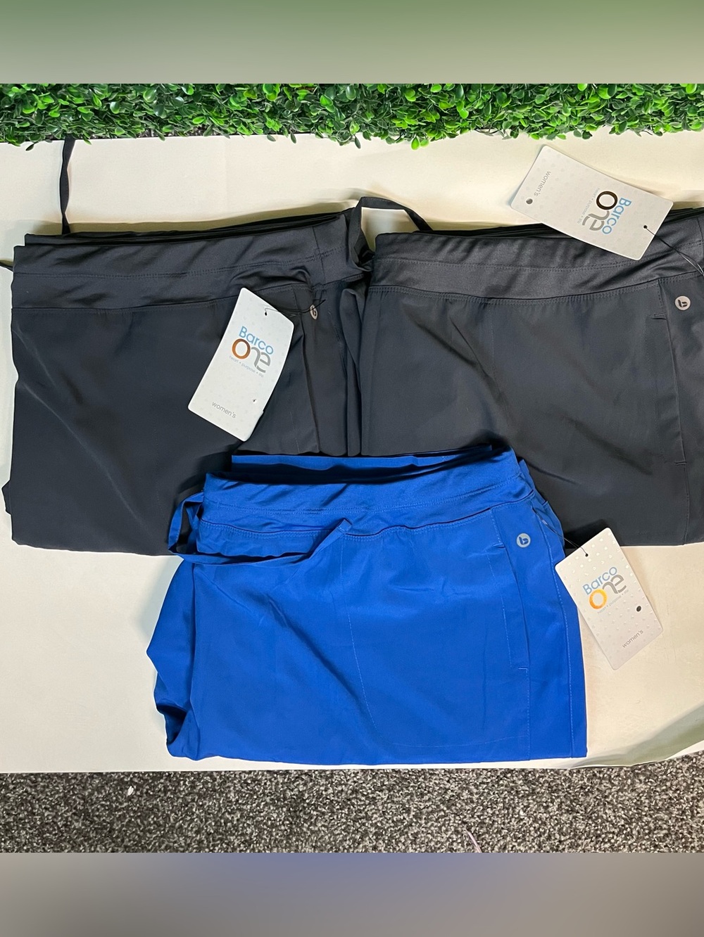 NWT Lot of 3 Barco Women’s Straight Leg Scrub Pants Royal Blue Grey Size 5XL